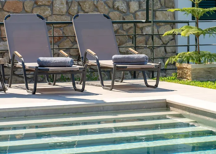 ヴィラ Menda Kaligata